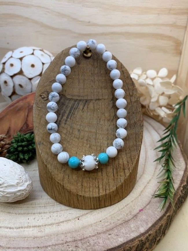 Bracelet Howlite blanche et bleue